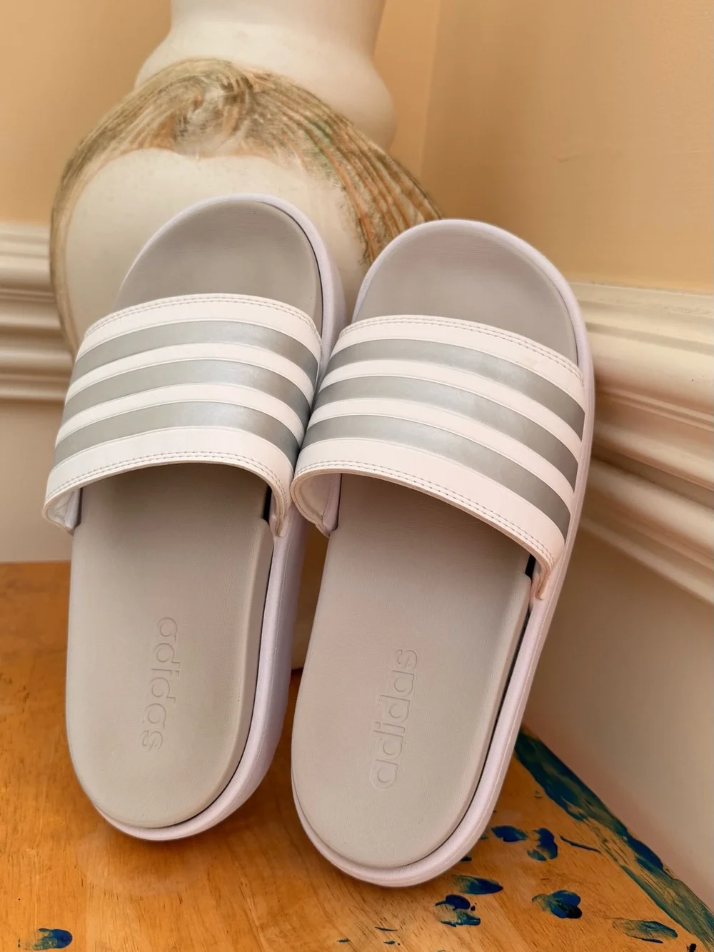 adidas Women’s Adilette White Grey Metallic Platform Slides Size 8